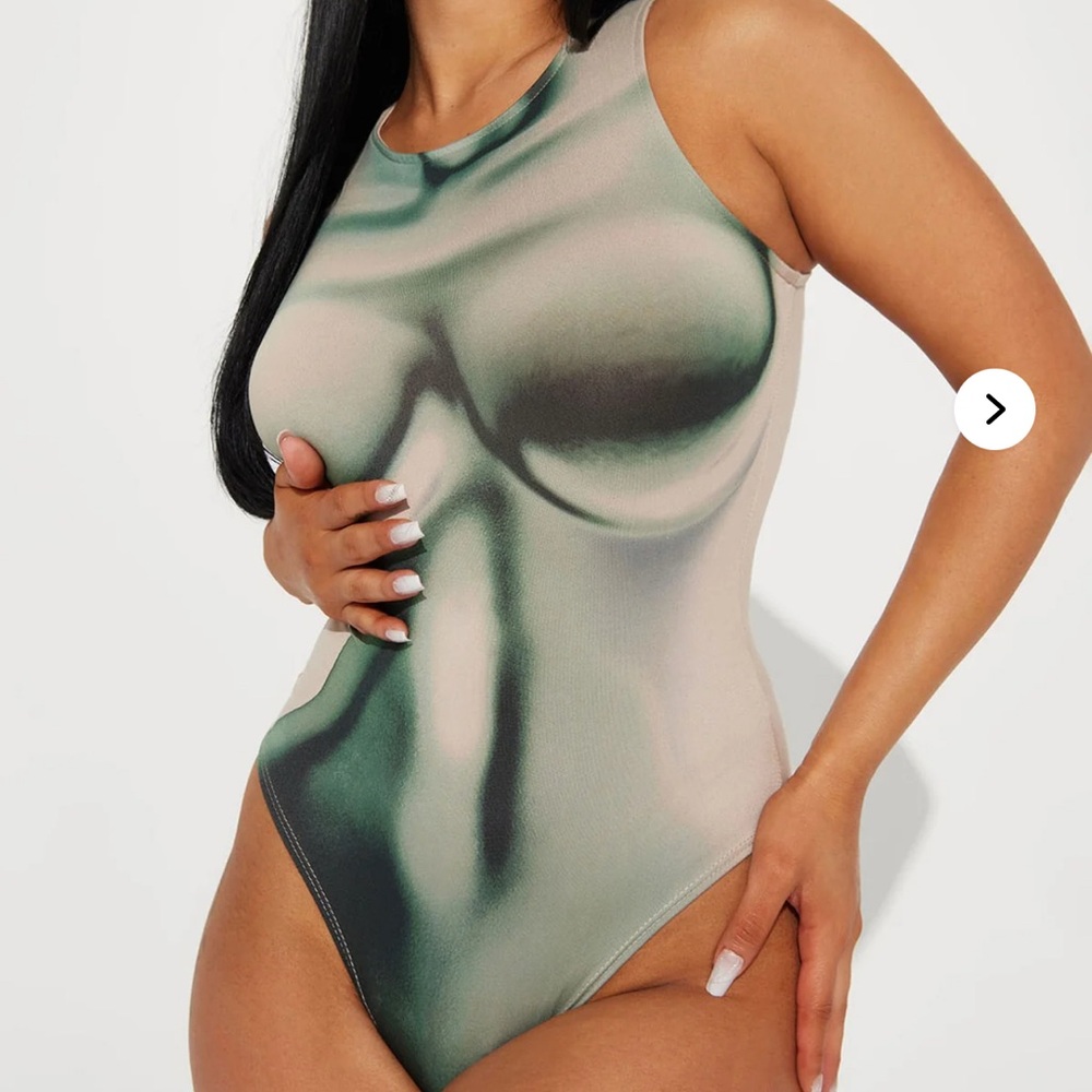 Fashion Nova Bodysuit